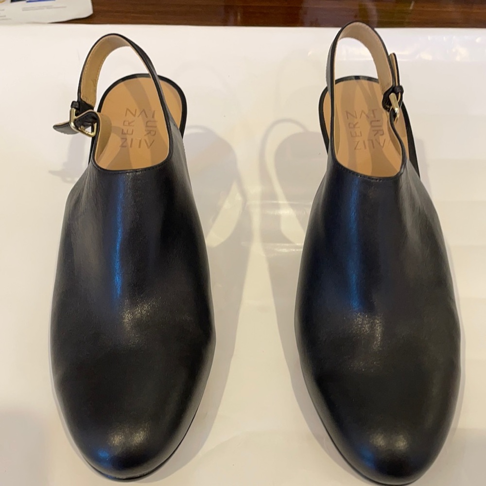 2” NWT BLACK HEELS NATURALIZER GENUINE LEATHER  Size 11W